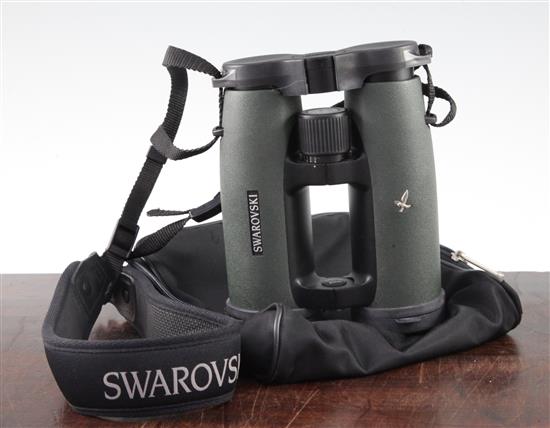 A pair of Swarovski EL 10 x 42 Swarovision binoculars,